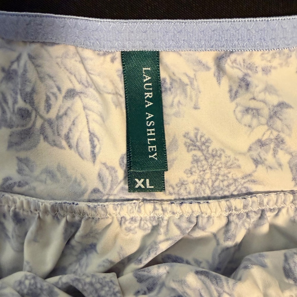 Laura Ashley Blue Floral Lace Trim Cami & Shorts Pajama Set, PJ's Size XL - Picture 7 of 8